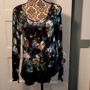 Simply Vera long sleeve blouse